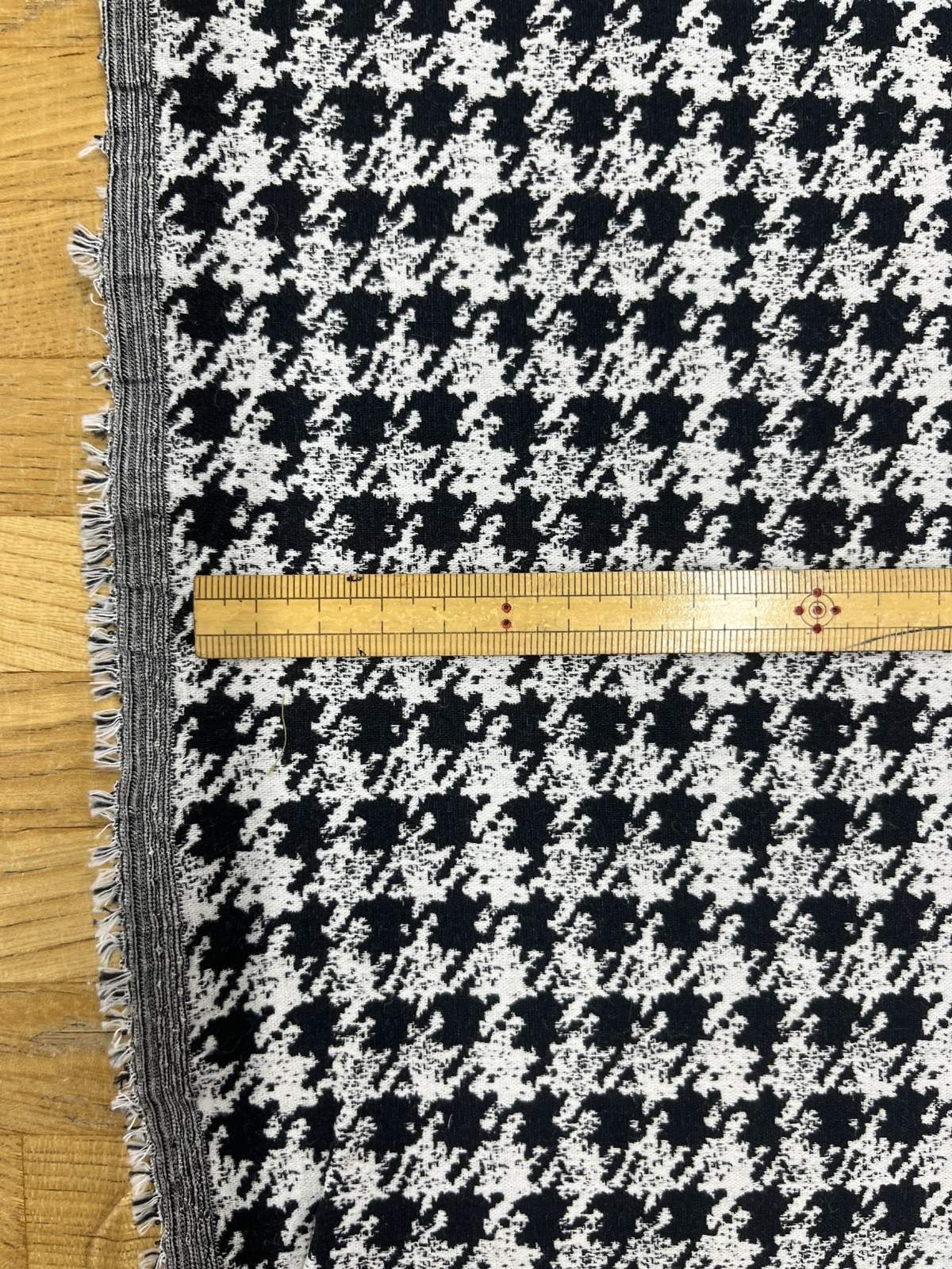 生地：千鳥格子2WAYストレッチ（白×黒） - 日暮里繊維街 要藤商店